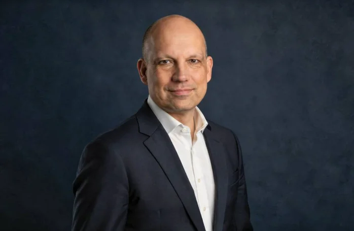 Poupa tempo e dinheiro com quem percebe do assunto.